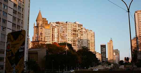 公司宣传片视频怎么做_公司宣传片视频封面