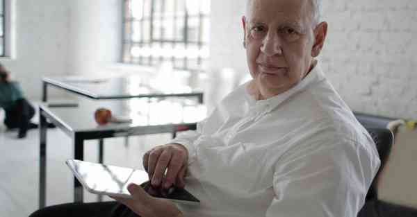 制作视频创意宣传片